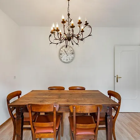 公寓 With Private Terrace In Velmede