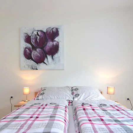 With Private Terrace In Velmede Apartament