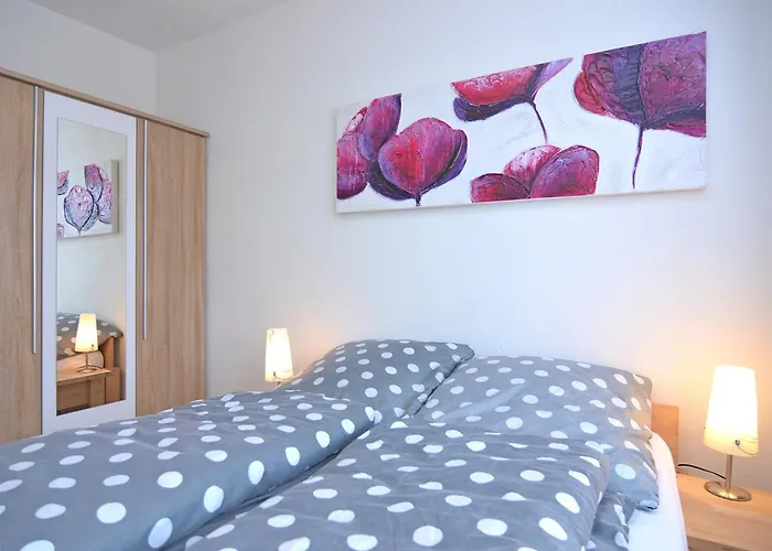 With Private Terrace In Velmede Apartament *